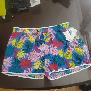 KENSIE FLORAL SHORTS